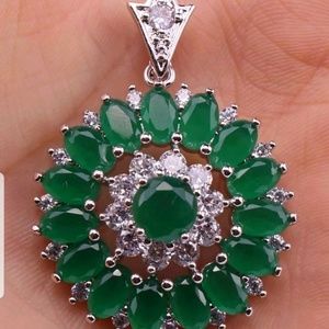 Green  sapphire pendant 925 sterling  silver